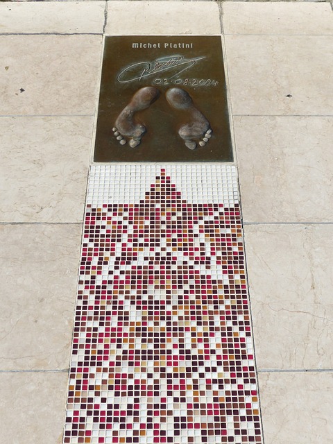 加游刃有餘 加游刃有餘